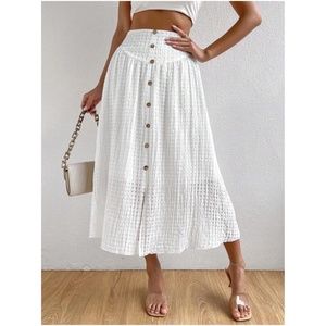 Elegant White Maxi Skirt
